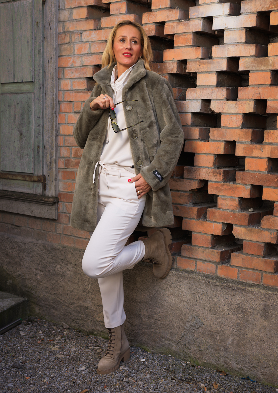 Rino & Pelle, Cambio